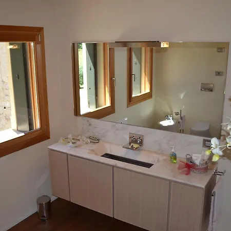 Bed & Breakfast Casale La Rocchetta 4*