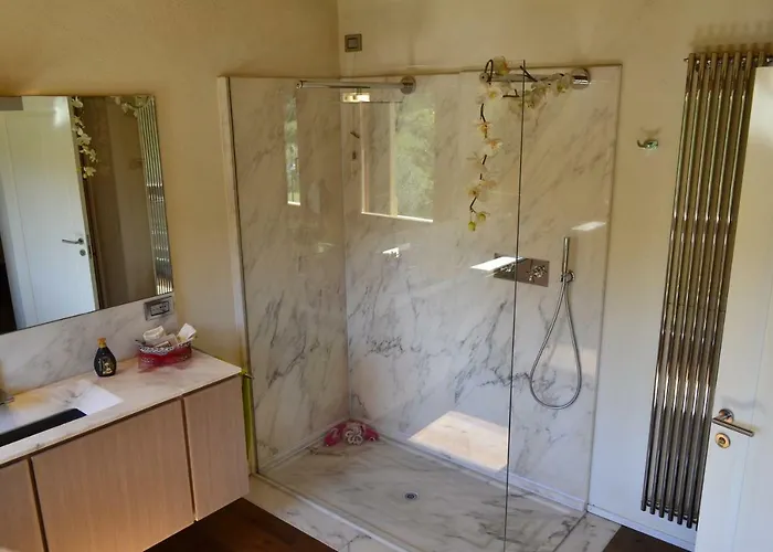 Bed & Breakfast Casale La Rocchetta 4*