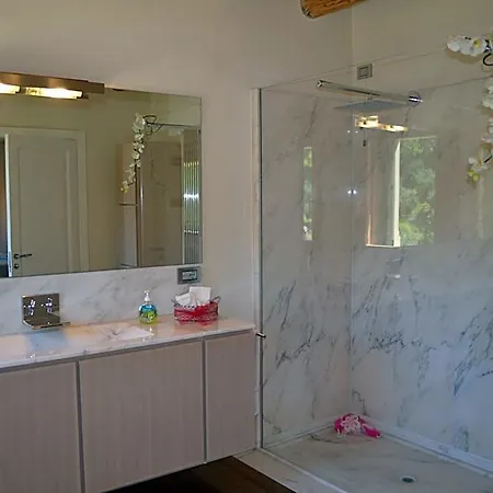 Bed & Breakfast Casale La Rocchetta 4*