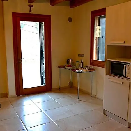 Bed & Breakfast Casale La Rocchetta Lonigo