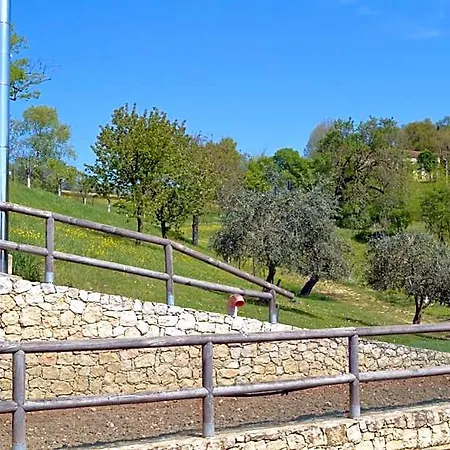 Casale La Rocchetta Bed & Breakfast Lonigo