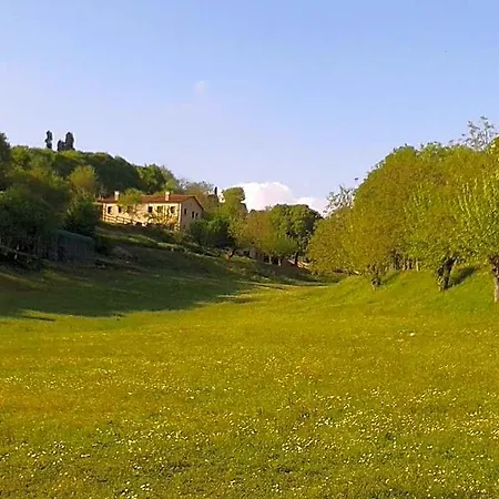 Casale La Rocchetta Bed & Breakfast