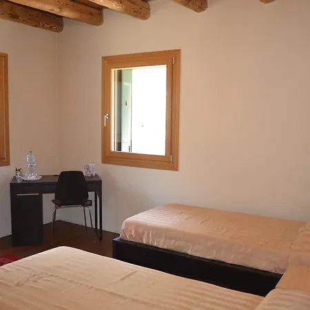 Casale La Rocchetta Bed & Breakfast Lonigo