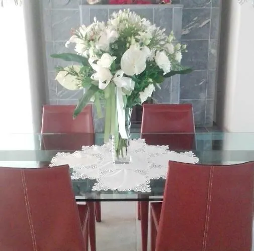 Casale La Rocchetta Bed & Breakfast 4*